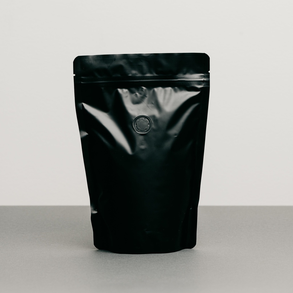 Stand Up Coffee Pouches + One Way Valve (Matte Black) 1kg